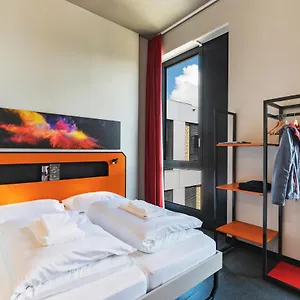 meininger-hotel-geneve-centre-charmilles.genevahotels4all.com/
